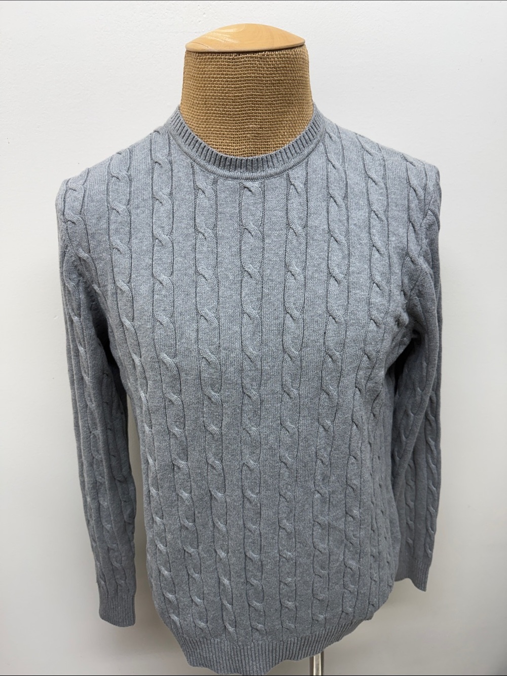 Club Room Gray Cable-Knit Crewneck Sweater